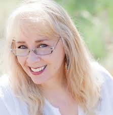 pssst...Meet 11+ fabulous women inside this post! #IWD2018