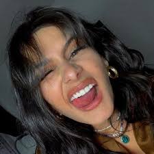 alison.abraham 🫀 (@alisonabraham)