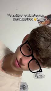 Chicos Aesthetic Con Lentes
