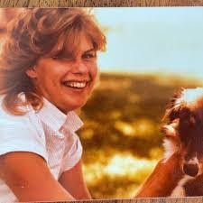 Rayna Bear's Instagram, Twitter & Facebook