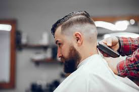 أفضل تسريحات شعر للرجال ونصائح للعناية بالشعر Professional Stylist Barber Shop Mens Hairstyles