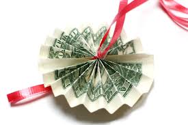 A bouquet of grad flowers sent to their home makes a great graduation gift to recognize all their hard work and to let them know that they've got a bright future ahead. How To Create A Money Lei 6 Steps With Pictures Instructables