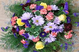 We have 1 artistic flowers locations with hours of operation and phone number. The 5 Best Florists In Phoenix