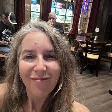 Deanna Bernal's Instagram, Twitter & Facebook