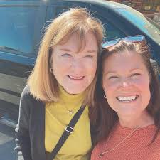 Alongside Ministry Wives‎