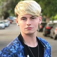 Andy Fowler's Instagram, Twitter & Facebook