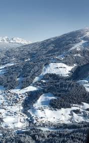 Flachau ist eine kleine gemeinde in österreich, die inmitten des salzburger landes im bezirk st. Urlaubsort Wagrain Urlaub Snow Space Salzburg