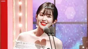 레드벨벳, 레드벨벳 아이린, 슬기에 관한 아이디어를 더 확인해 보세요. ì•„ì´ë¦°íŽ˜ì´ì§€ ì•„ì´ë¦° ì•žë¨¸ë¦¬ ëª¨ìŒ Jpg ì•žë¨¸ë¦¬ ë‚´ë¦¬ê³  ë¯¸ëª¨ ë„˜ì‚¬ë²½ ã„·ã„· Facebook