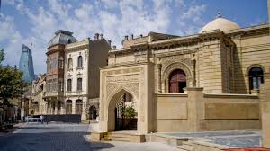 Altstadt hotel baku is situated in old city (ichari shahar), which is the heart of ancient baku and from here you can easily get to the most important places to … Bakus Altstadt 20 Jahre Unesco Anerkennung Ostexperte De