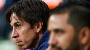 Chivas cortó cuerpo técnico de Leaño; Cadena mantiene su equipo