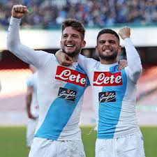Lorenzo insigne is the brother of roberto insigne ( benevento calcio ). Arsenal News Huge Update On Lorenzo Insigne Transfer Football Sport Express Co Uk