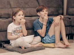 50 Filme De Familie SÄƒ Le PriveÈ™ti Cu Copilul TÄƒu In CarantinÄƒ Planeta Mami Natalia Madan