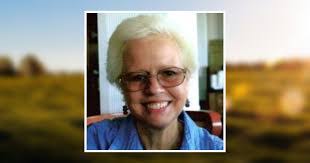 Marci Pearson's Instagram, Twitter & Facebook