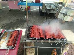 Resep kepak / sayap ayam madu 1/2 kg sayap ayam 2 sdm madu 2 sdm saus sambal 2 sdm saus tomat 2 kepak ayam madu bakar bahan untuk buat sos tu ada kesilapan. Kepak Ayam Madu Fotos Facebook