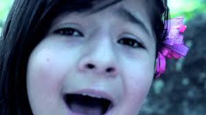 Ask anything you want to learn about sara quintero by getting answers on askfm. Sara Lizeth Aspirante Ala Voz Kid S Colombia Hijo De La Luna Youtube