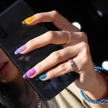 Gelnagel trends sommer 2018 nagel inspiration elegantes. Jelly Nails Sind Der Nageltrend Des Sommers