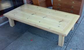 These chunky knotty pine balustrade legs are great for a unique look on a coffee table. Uhuru Furniture Collectibles Sold Reduced 5 X 3 Knotty Pine Coffee Table 25