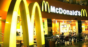 Mcdonald's restaurants started opening inside the walmart's big box locations in the 1990s, during a period of growth for the fast food company, which lasted almost 40 years. Here Are The 11 Most Mcdonald S Heavy States In America First We Feast