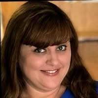 Mindy Dominguez's Instagram, Twitter & Facebook