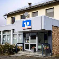 Von girokonto und finanzierung über geldanlage bis versicherungen: Vr Bank Schliesst Filiale Mit Videoservice In Abterode Abkommen Fur Bargeldversorgung Witzenhausen