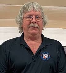 Kelvin Chambers's Instagram, Twitter & Facebook