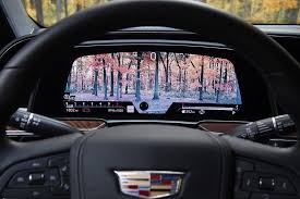 The crosstown competitor threw everything luxurious and the kitchen sink into the new navi, putting cadillac on the defensive. The 2021 Cadillac Escalade S Headline Feature Is Ar Navigation Roadshow