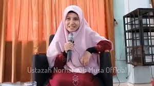 Datuk dr ustazah norhafizah binti musa 2)nama suami : Kisah Ustazah Bertemu Jodoh Dengan Suami Ustazah Asma Harun Youtube