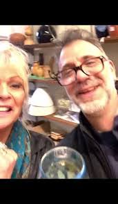 Diana Lind's Instagram, Twitter & Facebook