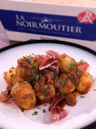 Retrouvez ici l intégralité des recettes de laurent mariotte. Ma Recette De Pommes De Terre Nouvelles A La Tomate Laurent Mariotte