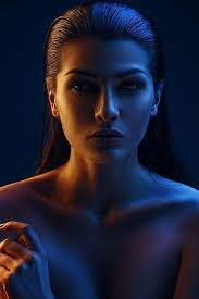 Pin By Noureldin Farag On Beauty Neon Photography Studio Portrait Photography Colour Gel Photography