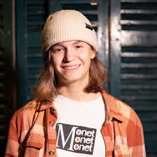 Julia Placek from AUT Skateboarding Global Ranking Profile Bio, Photos, and  Videos