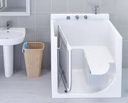 La vasca per anziani to access non ha soltanto l'obbiettivo di ridare autonomia nel momento del bagno, ma farlo tornare un momento piacevole e di relax. Vasche Con Sportello Bagno Disabili E Anziani Busco
