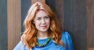 Beim dritten treffen geht es richtig zur sache. Palina Rojinski Vermogen Verdienst Der Moderatorin 2021