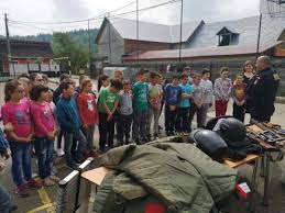 Impreună Pentru O Comunitate Mai Sigură Poliție Romani