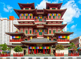 Buddhist Temple In Singapore The Buddha Tooth Relic Temple In Singapore S China Sponsored Singapore Budd Buddhist Temple Holiday In Singapore Singapore