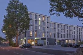 How many rooms does holiday inn express heidelberg city centre have? Hotel In Heidelberg Holiday Inn Express Heidelberg City Centre Ticati Com