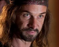 Falling Skies Preview: Will Pope Cook Up a Rescue Plan?