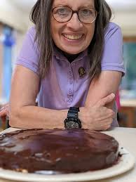 I need inspiration! Client asked for a spring themed cake. There's so many  directions this can go. I would love to see some that you have done!