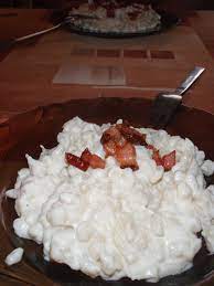 Slowakije heeft niet alleen prachtige bergen en natuur, maar ook veel eeuwenoude kastelen. Slowaakse Keuken Wikipedia