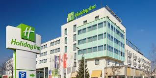 Elaborate hot and cold buffets offer endless choices over many courses. Berlin Schoenefeld Airport Hotels Sxf Holiday Inn Berlin Airport Conf Centre