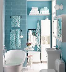 Sie suchen badezimmer ideen für ihr zuhause? 9 Ideen Fur Farbige Wande Im Badezimmer Badratgeber Com
