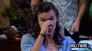 And he's just gone and got one more! Harry Styles Gets Tattoo On The Late Late Show Hollywire Youtube