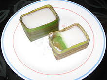 Paling ketara ialah kuih tako dimasak di dalam daun pandan, manakala tepung pelita dimasak. Tepung Pelita Wikipedia Bahasa Melayu Ensiklopedia Bebas