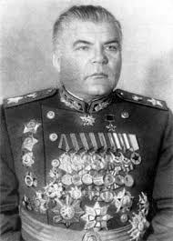 Родион яковлевич малиновский, алексей илларионович кириченко и никита сергеевич хрущев (слева направо) обсуждают дальнейшие боевые действия. 31 Marta 1967 Goda Umer Rodion Yakovlevich Sdruzhenie Na Rusofilite V Blgariya Sodruzhestvo Rusofilov Bolgarii Facebook