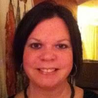 Gina Snell's Instagram, Twitter & Facebook