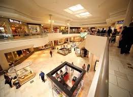It lies at the center of the commercial and retail district in the area, adjacent to aurora city square, aurora city place, and aurora park shopping center, a strip mall. Shopping In Aurora