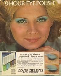 I've been told it's not polite to look into a woman's bag,” says Sara Ali  Khan as she rummages through her tote. In a recent interview, the Kedarnath  actor gave us a