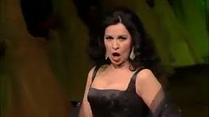 Geboren 7 september 1965) vier jaar later, nadat elena's echtgenoot, andrei dan, stierf, adopteerde ze hun dochter, ioana, die studeerde aan de. Angela Gheorghiu Net Worth 2021 Wiki Bio Age Height Married Family