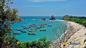 Video ini merupakan video kelanjutan dari episode sebelumnya. Strand Tanjung Papuma