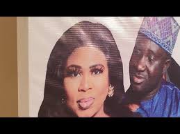 MOMENT BRIDE OMOBOLANLE ARRIVES ENGAGEMENT WITH FRIENDS